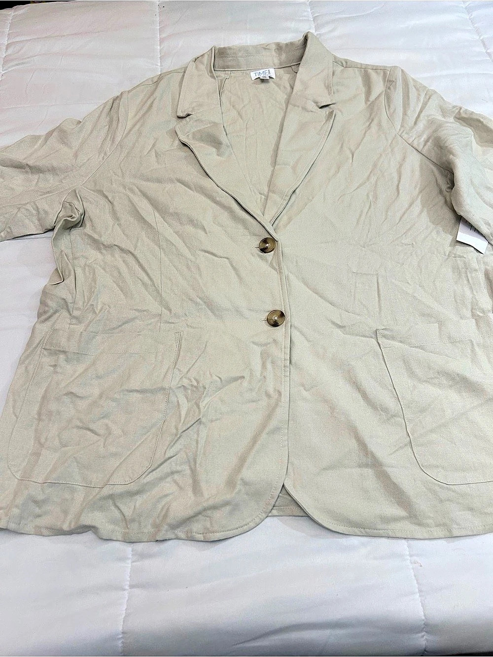 Time and Tru Women's Linen-Blend Button Front Blazer with Patch Pockets Beige